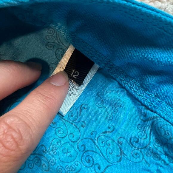 Express bright blue low rise mini shorts - Picture 4 of 4